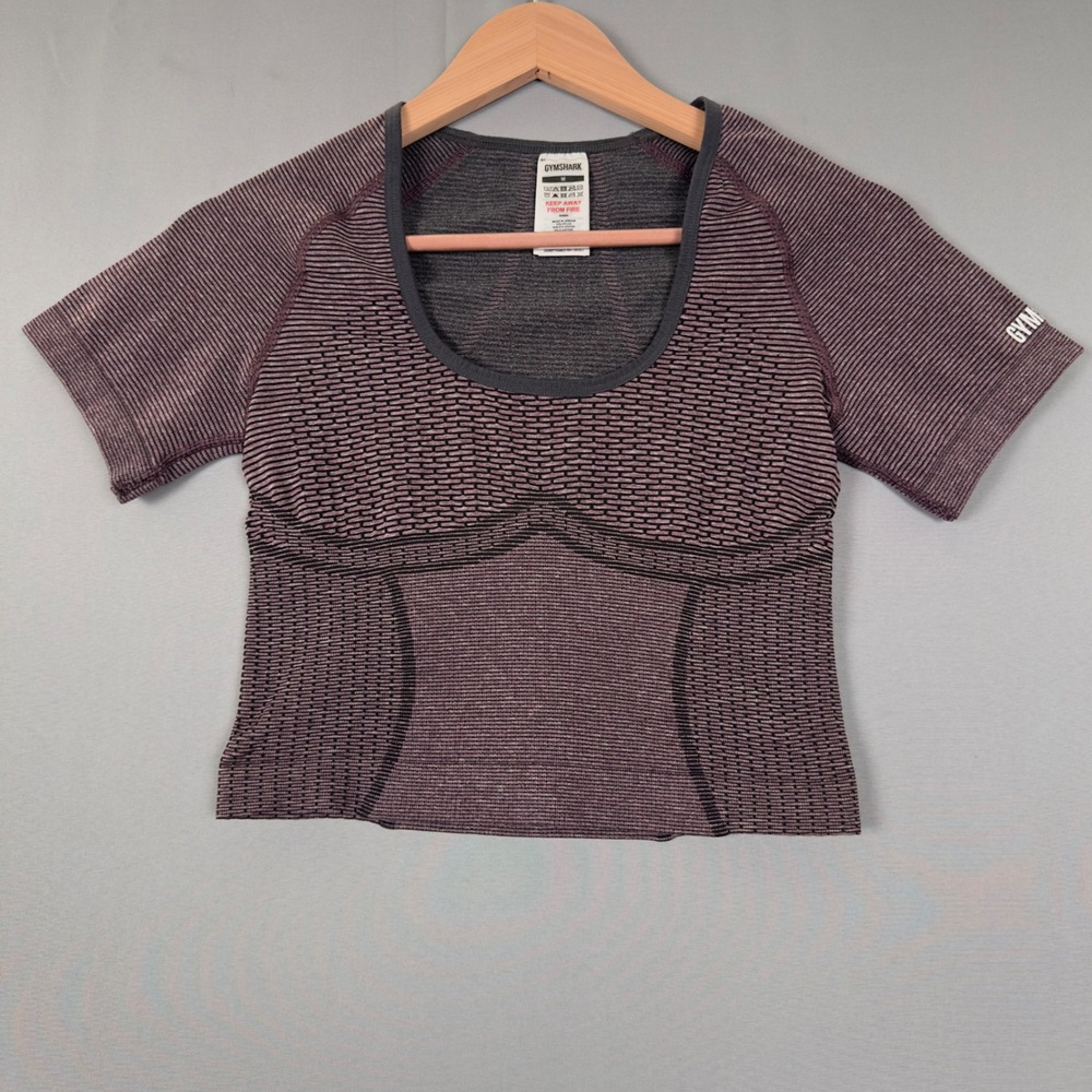 Gymshark Seamless Crop Top Medium Purple Black Short Sleeve Athletic Workout